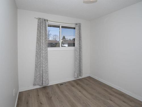 435 Dublin Avenue, Thunder Bay, ON - Indoor Photo Showing Other Room