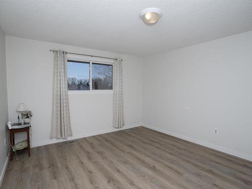 435 Dublin Avenue, Thunder Bay, ON - Indoor Photo Showing Other Room