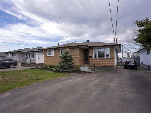 435 Dublin Avenue, Thunder Bay, ON - Outdoor With Facade
