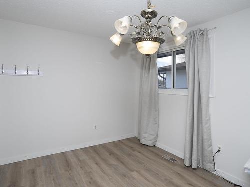 435 Dublin Avenue, Thunder Bay, ON - Indoor Photo Showing Other Room