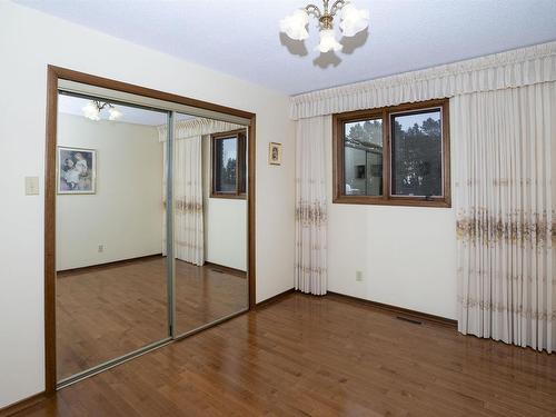 149 Masters Street, Thunder Bay, ON - Indoor Photo Showing Other Room