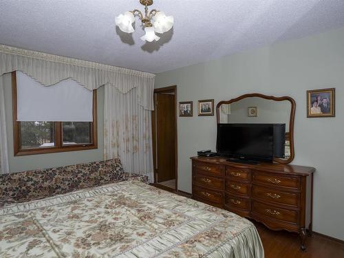 149 Masters Street, Thunder Bay, ON - Indoor Photo Showing Bedroom