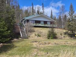 8 Jackfish Lake Road N Terrace Bay, ON P0T 2W0