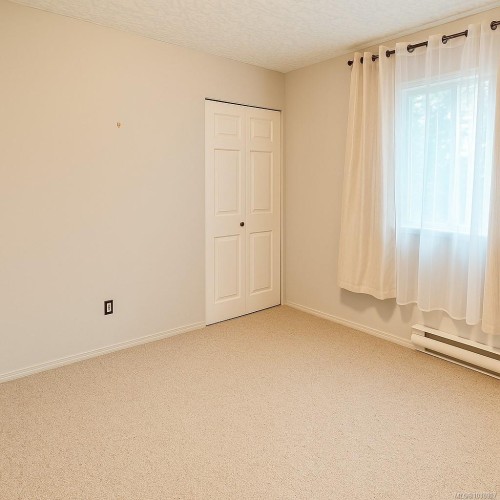 #207-2568 Dingwall St, Duncan, BC - Indoor Photo Showing Other Room