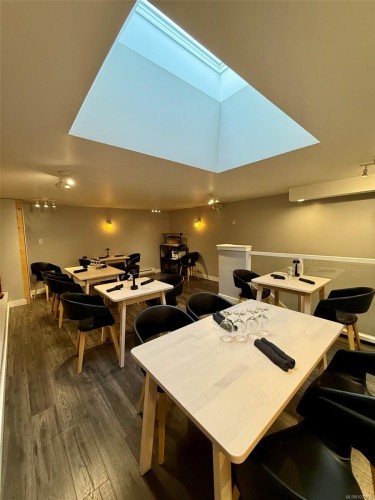1028 Blanshard St, Victoria, BC 