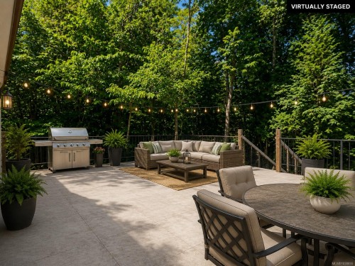 3246 Gibbins Rd, Duncan, BC 