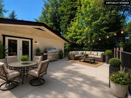 3246 Gibbins Rd, Duncan, BC 