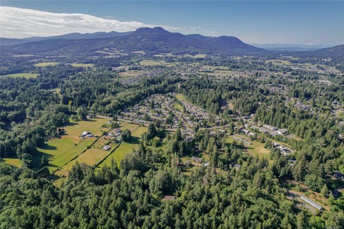 3246 Gibbins Rd, Duncan, BC 