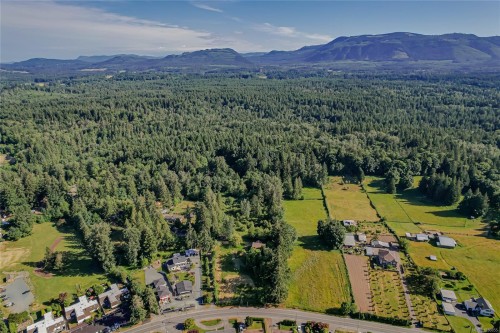 3246 Gibbins Rd, Duncan, BC 
