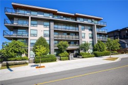 #306-119 Haliburton St Nanaimo, BC V9R 4V9