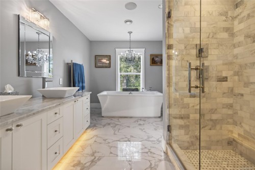 459 Twillingate Rd, Campbell River, BC 