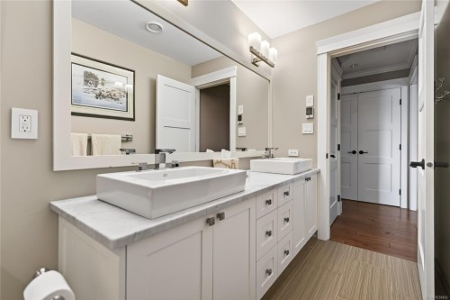 459 Twillingate Rd, Campbell River, BC 