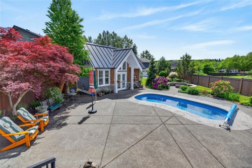 459 Twillingate Rd, Campbell River, BC 