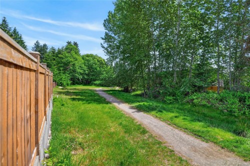459 Twillingate Rd, Campbell River, BC 