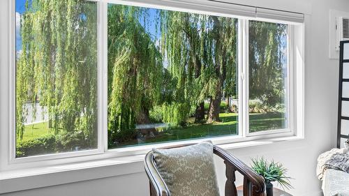 101-1170 Brookside Avenue  Kelowna, BC V1Y 5T4