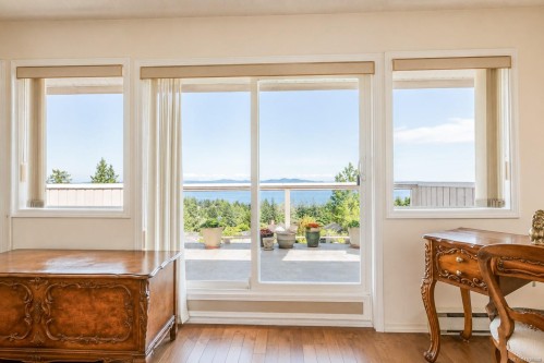5200 Polson Terr, Saanich, BC 