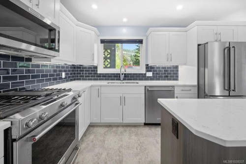 1068 Manley St, Duncan, BC 