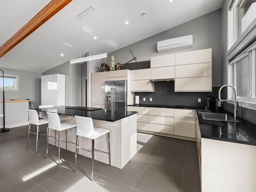 61 Battery Crescent, Georgetown, PE 