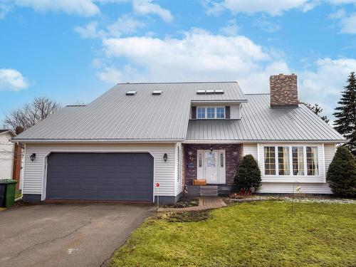 42 Cortland Street Street  Charlottetown, PE C1E 1K9