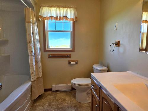 150 336 Highway, Newton Mills, NS 