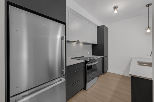 Cuisine - 104-35 Boul. Brunswick, Dollard-Des-Ormeaux, QC - Indoor Photo Showing Kitchen