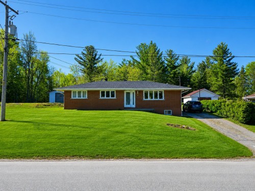 Façade - 5 Rue St-Joseph, Laverlochère-Angliers, QC - Outdoor