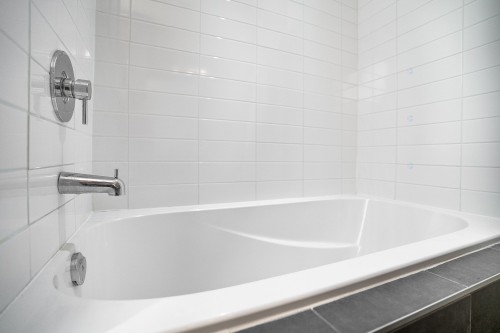 Salle de bains - 311-7000 Rue Allard, Montréal (Lasalle), QC - Indoor Photo Showing Bathroom