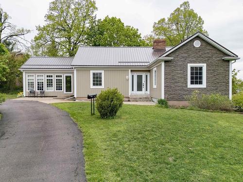 2 Lamy Street  Amherst, NS B4H 3T9