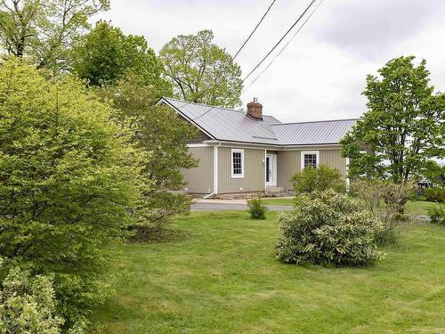 2 Lamy Street, Amherst, NS 