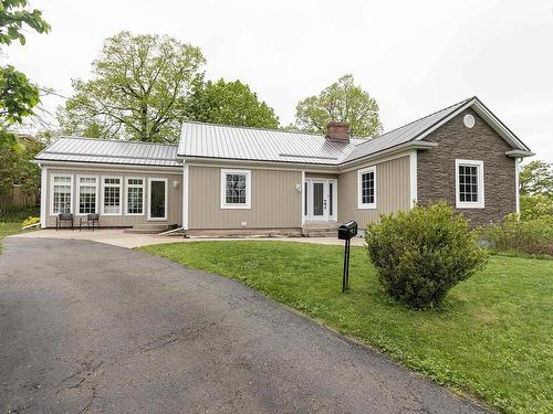 2 Lamy Street, Amherst, NS 
