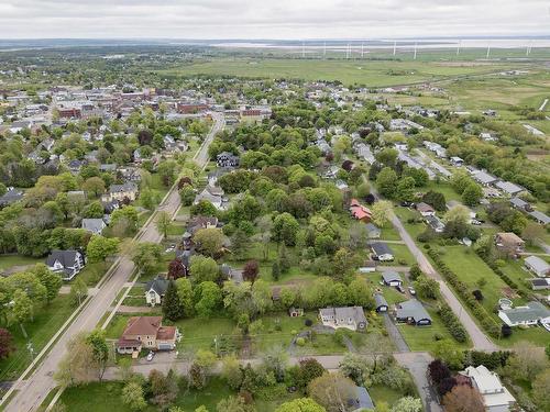 2 Lamy Street, Amherst, NS 