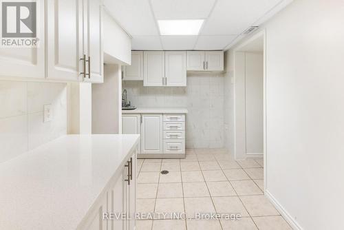 1518 Woodruff Crescent, Pickering, ON - Indoor Photo Showing Kitchen