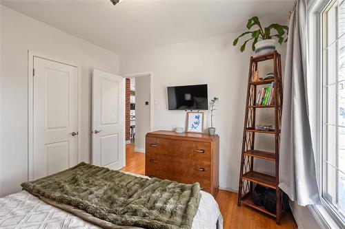 1007 Talbot Ave, Winnipeg, MB 