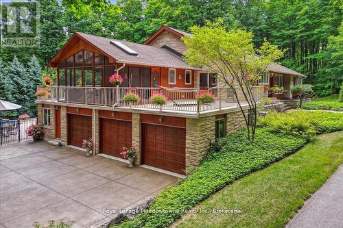 5590 Steeles Avenue W, Milton, ON - Outdoor With Deck Patio Veranda