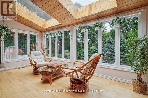 5590 Steeles Avenue W, Milton, ON - Outdoor With Deck Patio Veranda