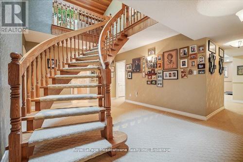 5590 Steeles Avenue W, Milton, ON - Indoor Photo Showing Other Room