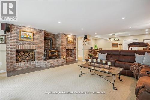 5590 Steeles Avenue W, Milton, ON - Indoor Photo Showing Living Room With Fireplace