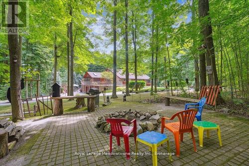 5590 Steeles Avenue W, Milton, ON - Outdoor With Deck Patio Veranda
