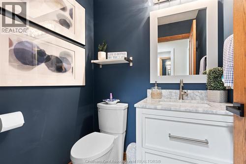 6576 Talbot Trail, Merlin, ON - Indoor Photo Showing Bathroom