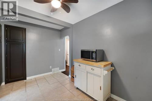 3668 Mckay, Windsor, ON - Indoor Photo Showing Other Room