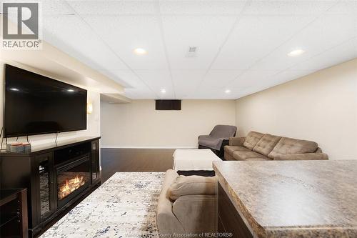 3668 Mckay, Windsor, ON - Indoor Photo Showing Basement