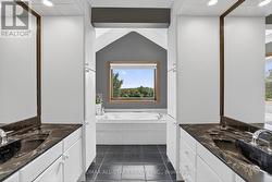 6 piece Primary ensuite w/beautiful views - 