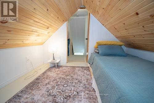 2279 Pigeon Lake Road, Kawartha Lakes (Bobcaygeon), ON - Indoor Photo Showing Other Room