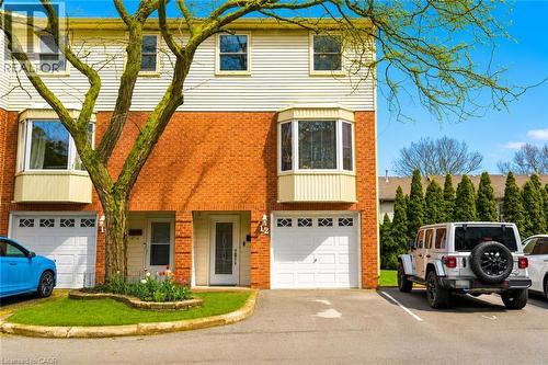 130 LIVINGSTON Avenue Unit# 12  Grimsby, ON L3M 4W5