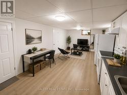 2 - 374 EDMONTON STREET E London East, ON N5W 4Y5