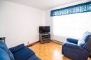 Salon - 335 Rue De L'Église, Saint-Bruno-De-Kamouraska, QC 