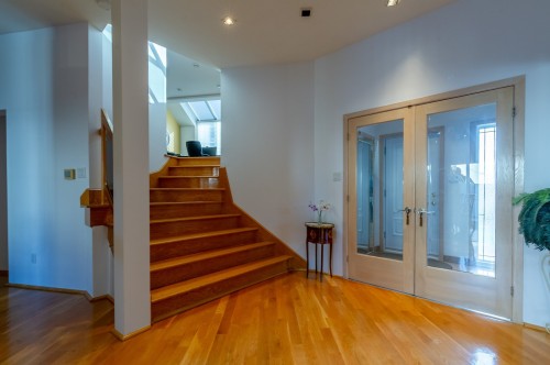 Escalier - 7935 Rue Rostand, Brossard, QC - Indoor Photo Showing Other Room