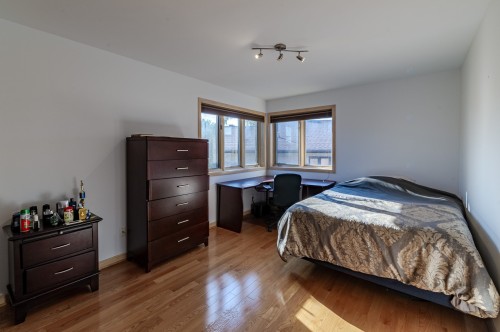 Chambre à coucher - 7935 Rue Rostand, Brossard, QC - Indoor Photo Showing Bedroom