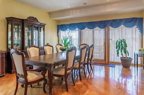Salle à manger - 7935 Rue Rostand, Brossard, QC - Indoor Photo Showing Dining Room