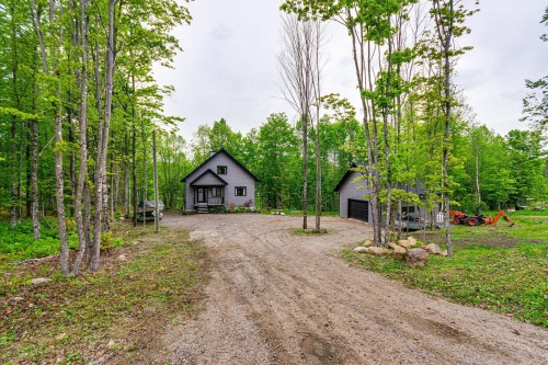 Extérieur - 4 Ch. Des Contes, Notre-Dame-De-Pontmain, QC 